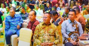 WALIKOTA PRABUMULIH HADIRI LEPAS SAMBUT DANREM 044/GAPO DI PALEMBANG