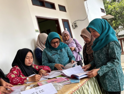 Dinas Kesehatan Ogan Ilir Perkuat Layanan Kesehatan Masyarakat Melalui Kunjungan ke Posyandu Permata