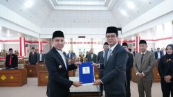 Paripurna XXXI DPRD OI Ketok Palu Dua Raperda, Bupati Panca: Wujud Keadilan Sosial