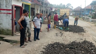 Pemkab Muba Perbaiki Jalan Sekayu – Pali Rusak