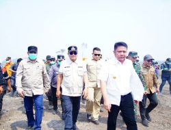 Bupati Muba Dampingi Gubernur Sumsel Tinjau Karhutla di Lais